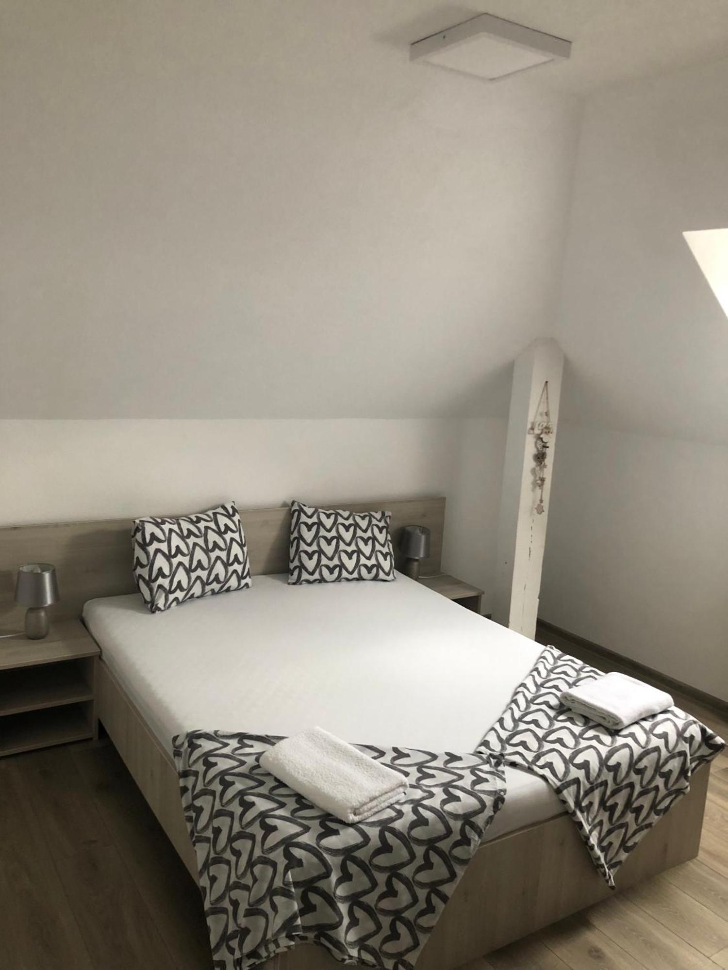 Vila Nona Apartment Sibiu Esterno foto